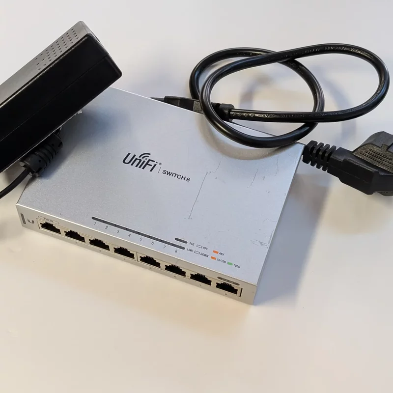 Switch managed Unifi Switch 8, 8Gbps, 48W, PoE, carcasa metalica
